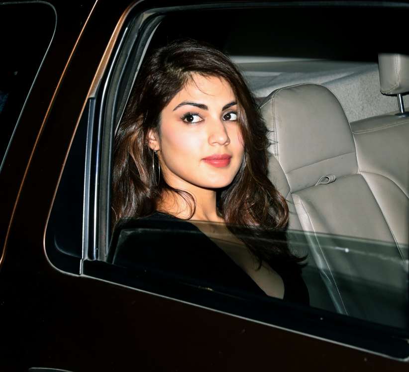   Saqib's Mere Dad Ki Maruti co-star Rhea Chakraborty was spotted arriving at the venue.